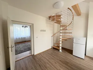 Pronájem bytu 2+1, Nymburk, Kolínská, 55 m2