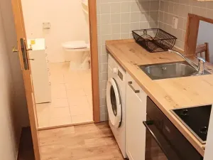 Pronájem bytu 2+kk, Praha - Krč, Hurbanova, 32 m2