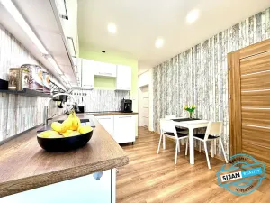 Prodej bytu 4+1, Krnov, Tyršova, 84 m2