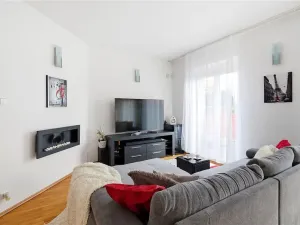 Prodej rodinného domu, Zeleneč, Zahradní, 203 m2