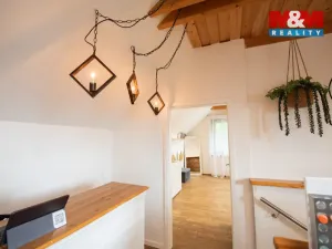 Pronájem obchodního prostoru, Hradec Králové - Kukleny, Pražská třída, 23 m2