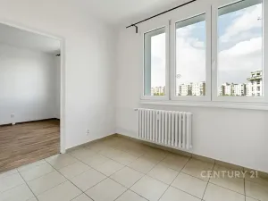 Pronájem bytu 2+1, Praha - Kamýk, Zárubova, 61 m2
