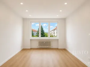 Prodej bytu 2+1, Písek, Budovatelská, 66 m2