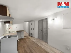Pronájem bytu 1+1, Velvary, Chržínská, 35 m2