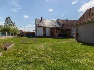 Prodej rodinného domu, Vojkovice, 180 m2