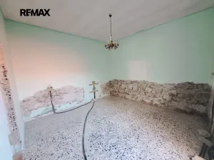 Prodej rodinného domu, Piscinas, Itálie, Via Murrecci, 70 m2