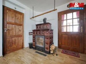 Prodej rodinného domu, Strážov, 359 m2