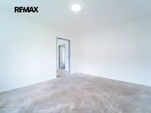 Prodej bytu 2+1, Chocerady, 69 m2