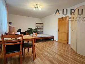 Pronájem bytu 1+kk, Praha - Radotín, Sobětická, 30 m2