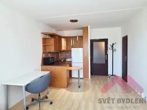 Pronájem bytu 1+kk, Praha - Modřany, Levského, 30 m2