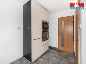 Prodej rodinného domu, Praha - Sobín, Ke Břvům, 172 m2