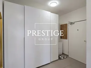 Pronájem bytu 2+kk, Praha - Karlín, Nekvasilova, 67 m2