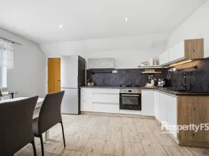 Prodej rodinného domu, Lužná, Čsl. armády, 247 m2