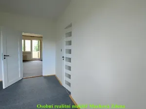 Pronájem bytu 2+1, Praha - Malešice, Káranská, 56 m2