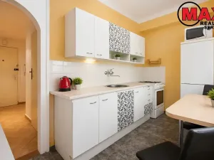 Pronájem bytu 1+1, Praha - Vršovice, K louži, 35 m2