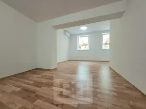 Pronájem bytu 1+kk, Dobruška, Šubertovo nám., 30 m2