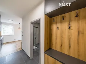Pronájem kanceláře, Jindřichův Hradec, U Knihovny, 86 m2