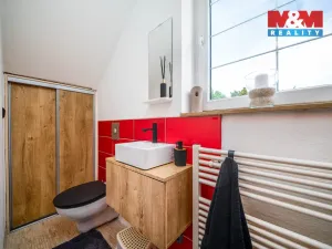 Prodej rodinného domu, Bobnice, Za Školou, 105 m2