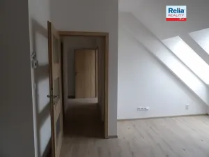 Pronájem bytu 2+kk, Liberec, Na Poříčí, 37 m2