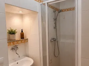 Pronájem bytu 2+kk, Praha - Nusle, Pod pramenem, 48 m2