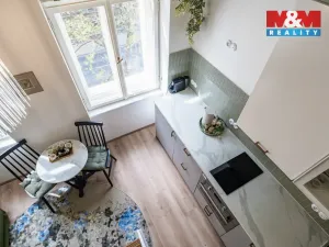 Prodej atypického bytu, Praha, Sokolská, 17 m2