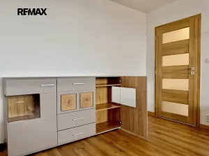 Pronájem bytu 3+kk, Praha - Strašnice, Gutova, 67 m2