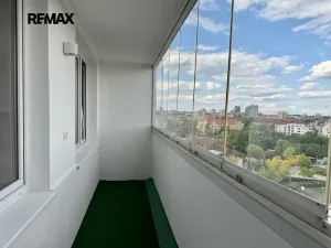Pronájem bytu 3+kk, Praha - Strašnice, Gutova, 67 m2