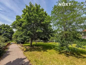 Prodej obchodního prostoru, Praha - Strašnice, Čestlická, 22 m2