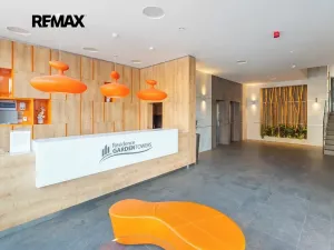 Pronájem bytu 1+kk, Praha - Žižkov, Olšanská, 37 m2