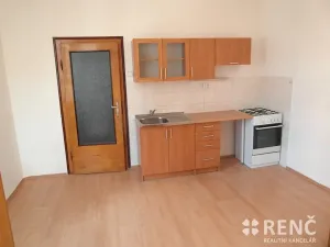Pronájem bytu 2+kk, Brno, Štefánikova, 31 m2