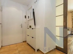 Prodej bytu 2+kk, Praha - Vinohrady, Lublaňská, 39 m2