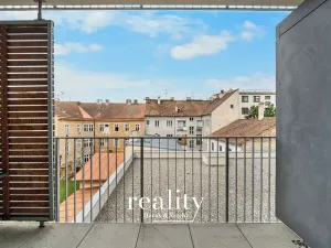 Pronájem bytu 2+kk, Znojmo, Tovární, 62 m2