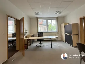 Pronájem kanceláře, Jičín, Vrchlického, 107 m2