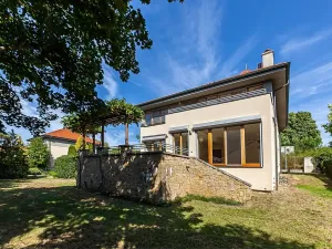 Prodej rodinného domu, Úholičky, Nade Dvorem, 192 m2