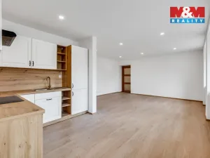 Prodej rodinného domu, Lochovice, 163 m2