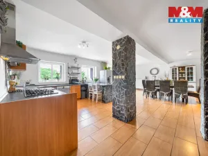 Prodej rodinného domu, Radonice - Vintířov, 312 m2