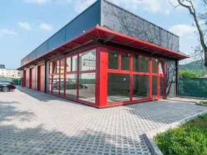 Prodej komerční nemovitosti, Ústí nad Labem, U Podjezdu, 2500 m2