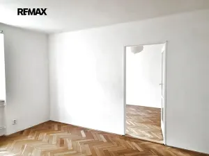 Pronájem bytu 2+1, Praha - Dejvice, Mydlářka, 54 m2