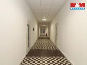 Pronájem kanceláře, Česká Lípa, Bendlova, 215 m2
