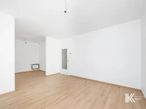Pronájem bytu 2+kk, Pardubice, U Sportovní školy, 44 m2
