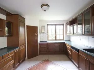 Pronájem vily, Praha - Nebušice, 384 m2