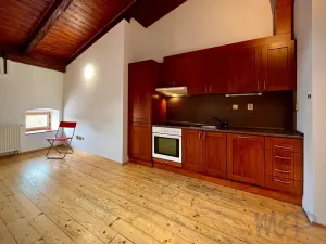 Pronájem bytu 3+kk, Jihlava, Masarykovo náměstí, 88 m2