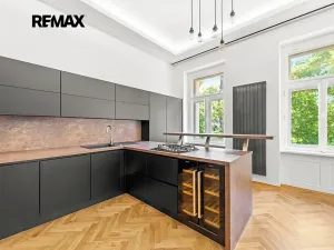 Prodej bytu 3+kk, Praha - Karlín, Peckova, 116 m2