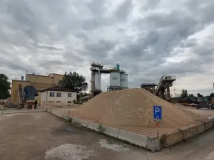 Prodej komerčního pozemku, Ostrava, 10584 m2