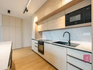 Pronájem bytu 2+kk, Mokrá-Horákov, 63 m2