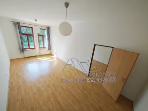 Pronájem bytu 2+1, České Budějovice, 72 m2