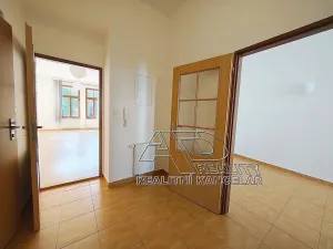 Pronájem bytu 2+1, České Budějovice, Pražská tř., 72 m2