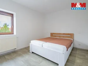 Prodej bytu 2+kk, Třeboň - Holičky, 42 m2