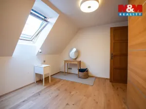 Pronájem bytu 5+kk, Hradec Králové, Velké náměstí, 112 m2