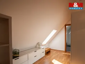 Pronájem bytu 5+kk, Hradec Králové, Velké náměstí, 112 m2